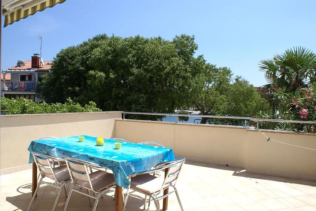 Apartment Adria Sun Porat